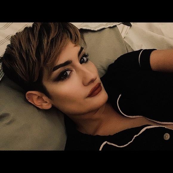 🌟Follow me🌟 - Picture 2 of 2